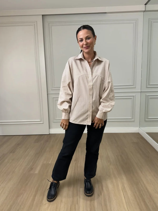 Camisa Ampla Listrada Bege Sierra