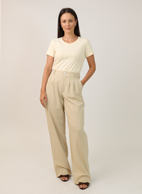T-shirt Feminina Algodão com Elastano Nina - Bege Manteiga