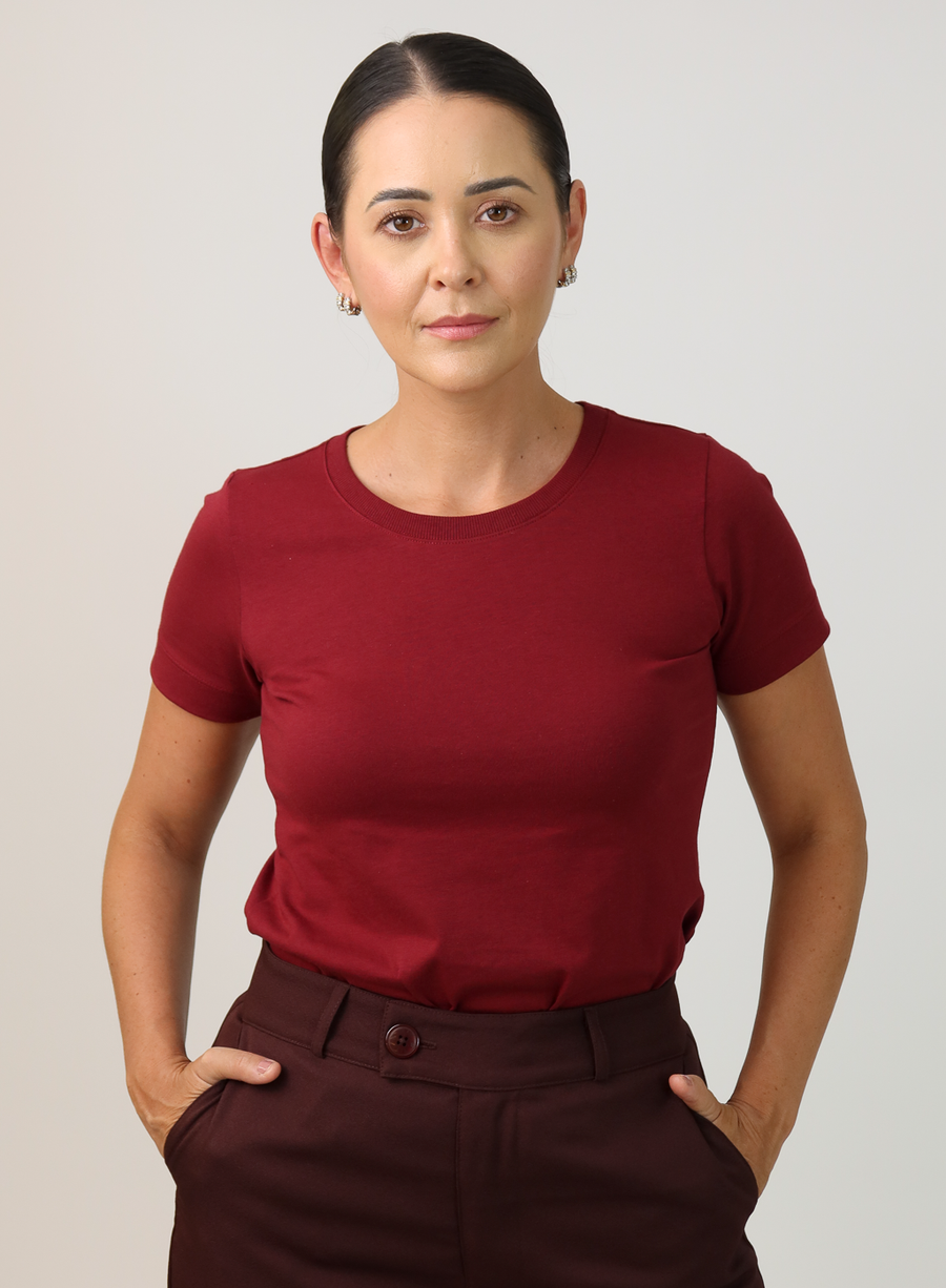 T-shirt Feminina Algodão com Elastano Nina - Vinho