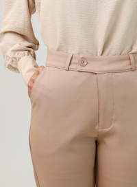 Calça Alfaiataria Feminina Caramelo Eliana