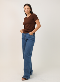 T-shirt Feminina Algodão com Elastano Nina - Marrom