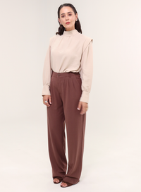 Blusa Tecido Plano Gola Alta Magy - Bege