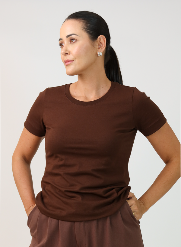T-shirt Feminina Algodão com Elastano Nina - Marrom
